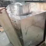 Máy bóc tỏi đang được đóng gói