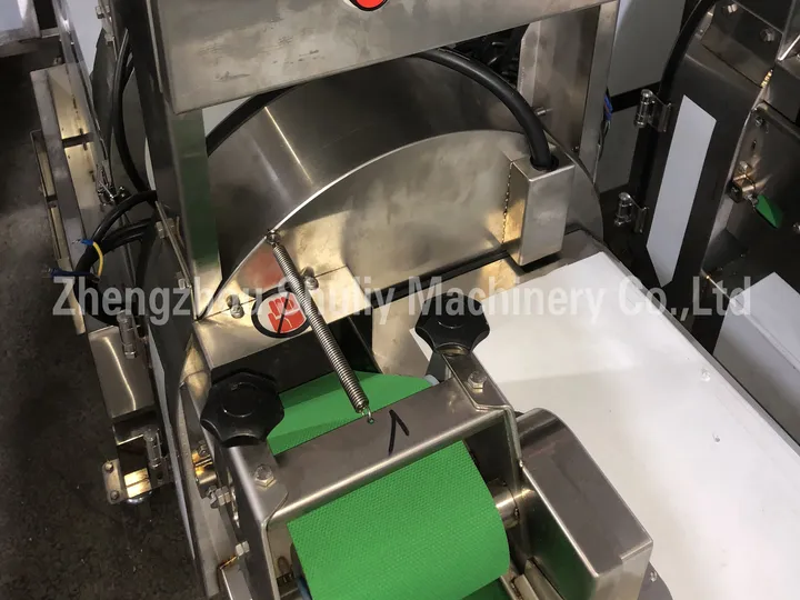 SL-312 Onion Cutting Machine vs TZ-600 Onion Shredding Machine 5 Leafy vegetable head
